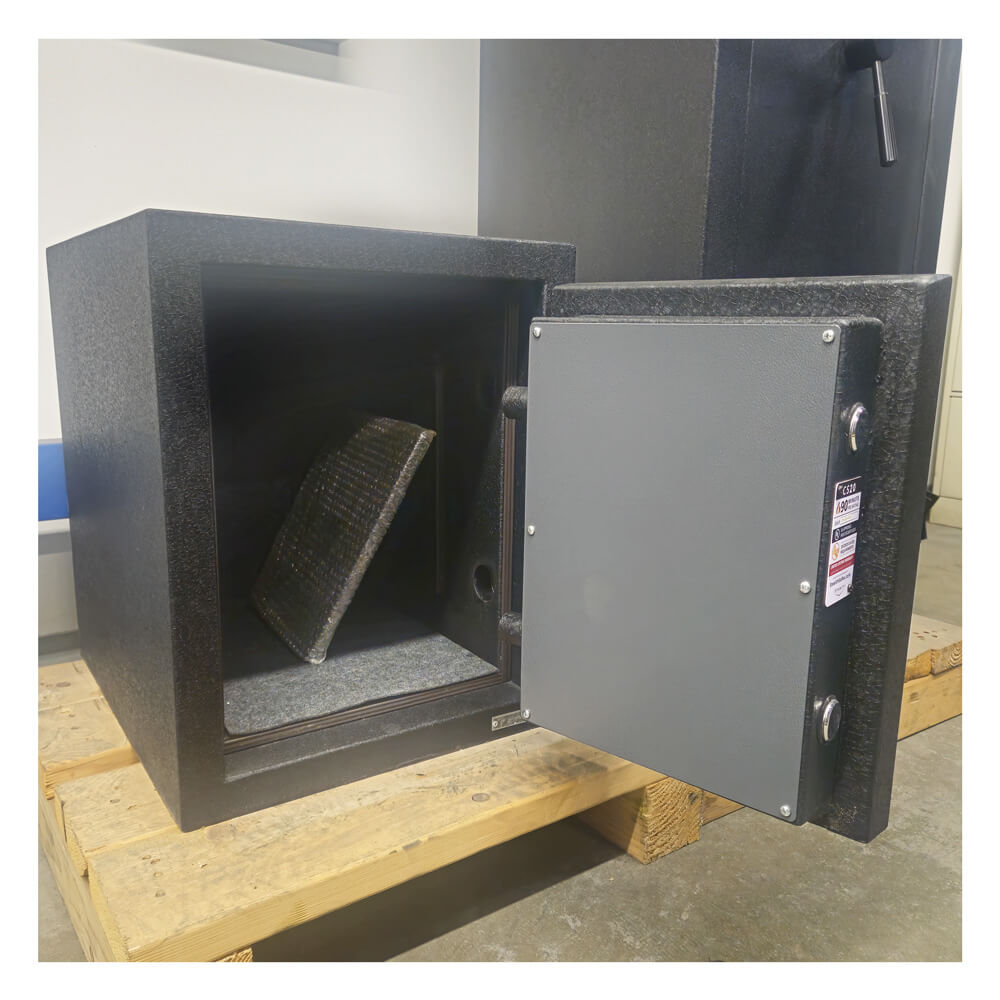 Stealth CS20 Concrete Composite Safe | Black - Blemished