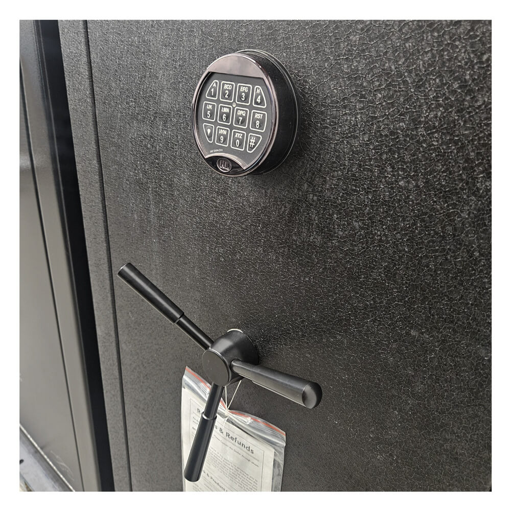 Stealth EGS23 Essential Gun Safe - Blemished - Dean Safe