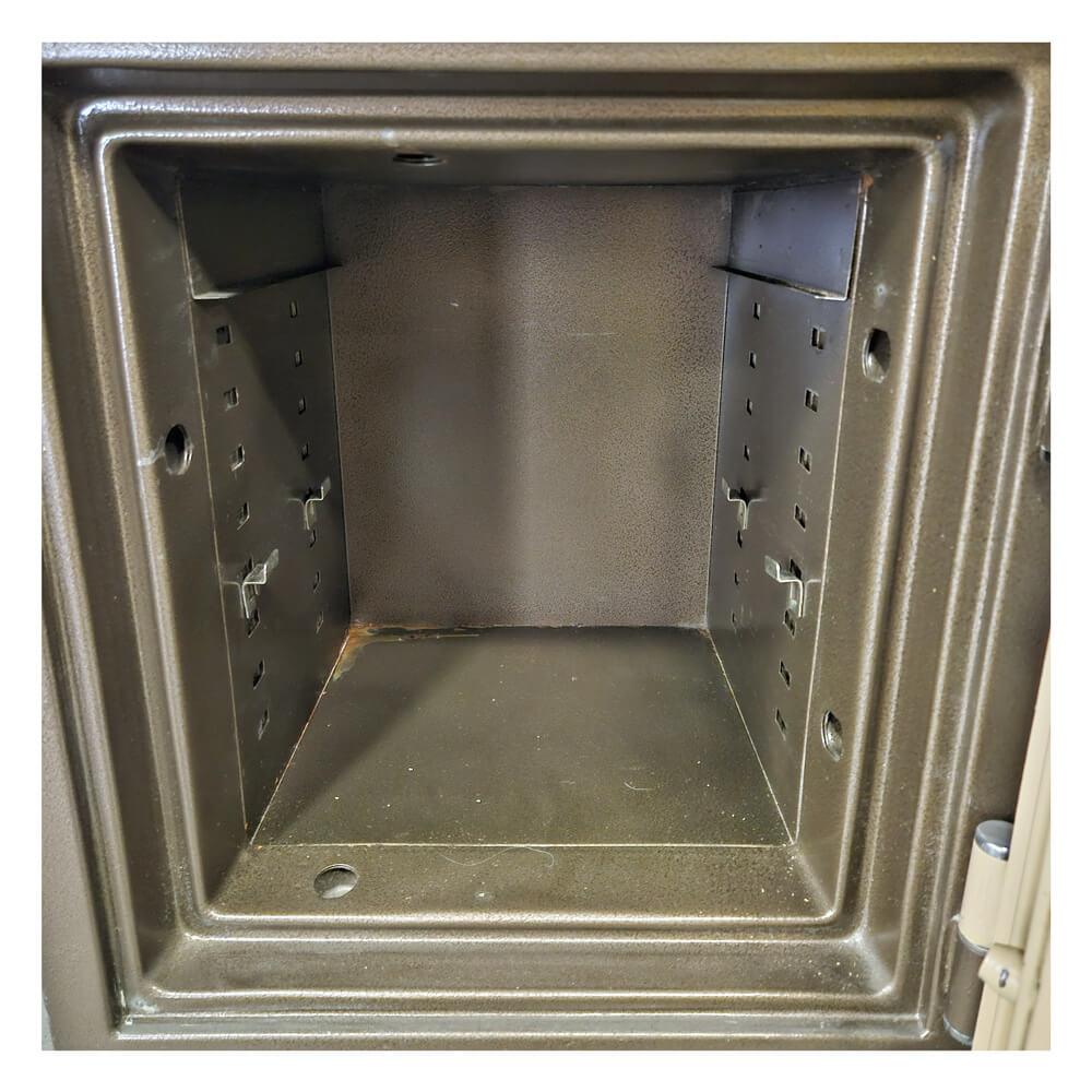 Used Mesa Fire Safe Plus - Dean Safe