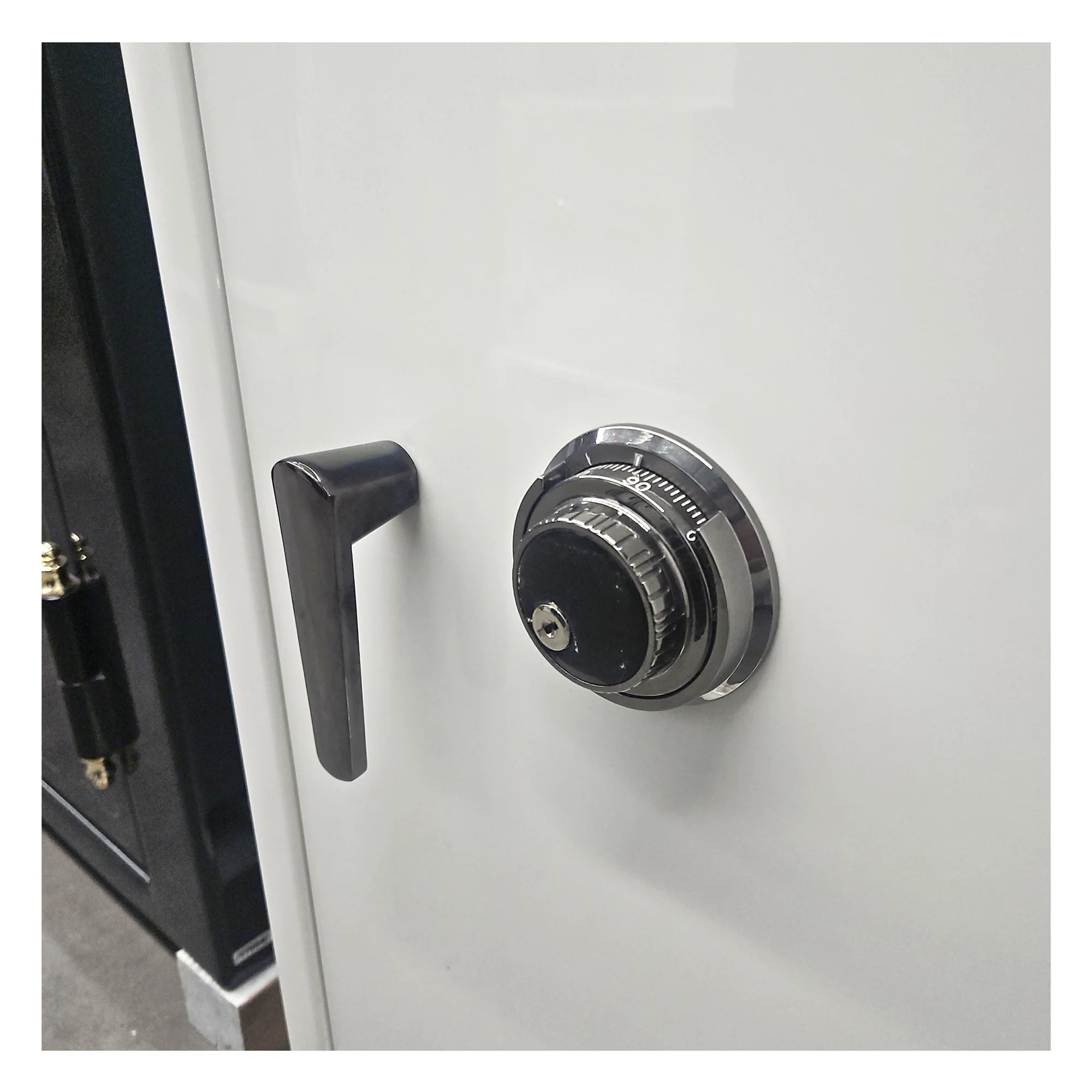 Used Dean Safe AMSEC BF3416 white gloss burglar and fire safe with paint chips and scratches