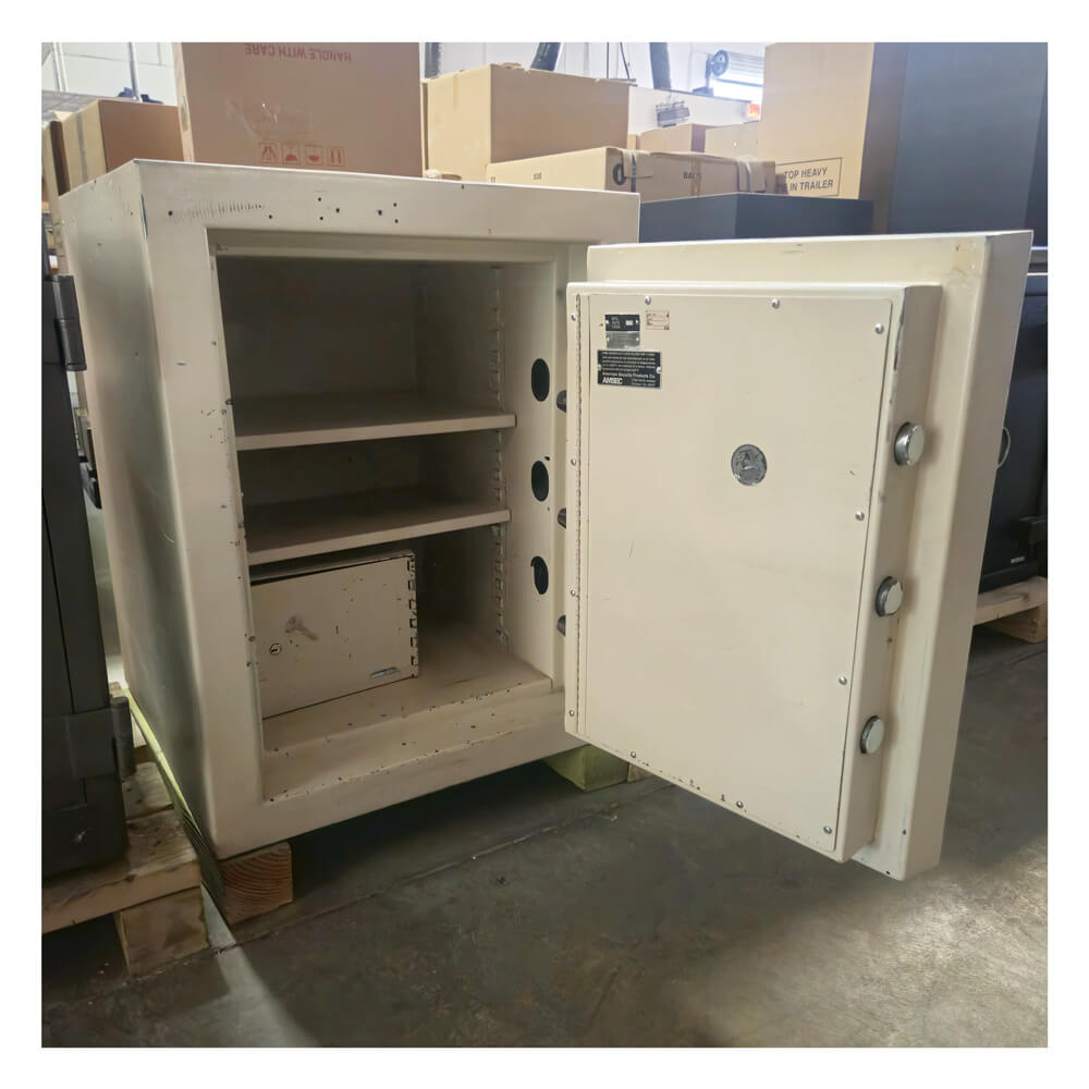 AMSEC AMVAULT CE2518 2001 Used High Security Safe