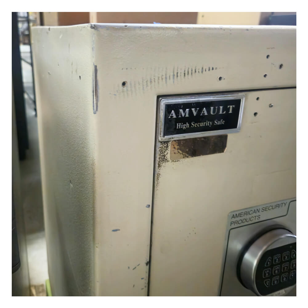 AMSEC AMVAULT CE2518 2001 Used High Security Safe