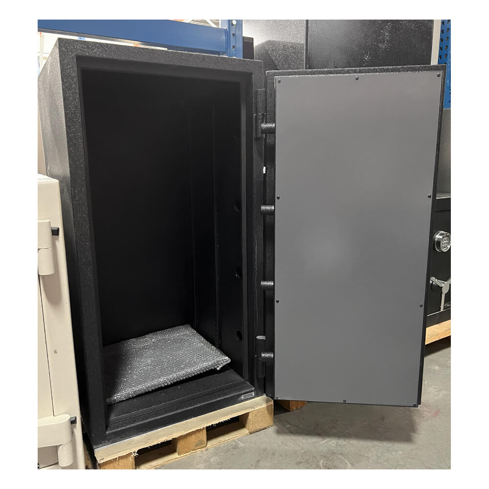 Stealth CS45 Concrete Composite Safe with Painted Door - Dean Safe